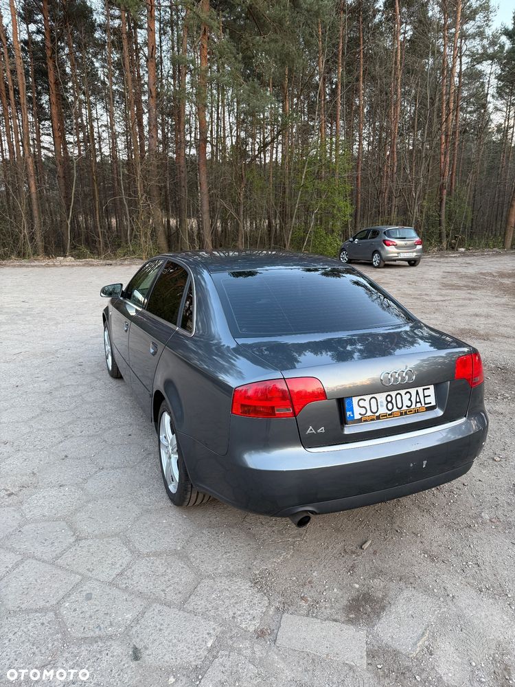 Audi A4 Limousine 2 - 7