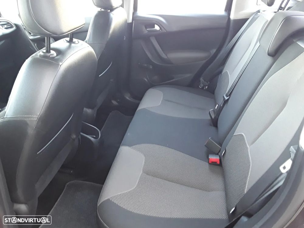 Citroën C3 1.6 BlueHDi Collection - 8