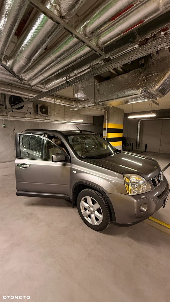 Nissan X-Trail 2.0 dCi LE - 4