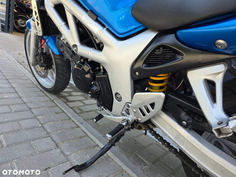 Suzuki SV - 10