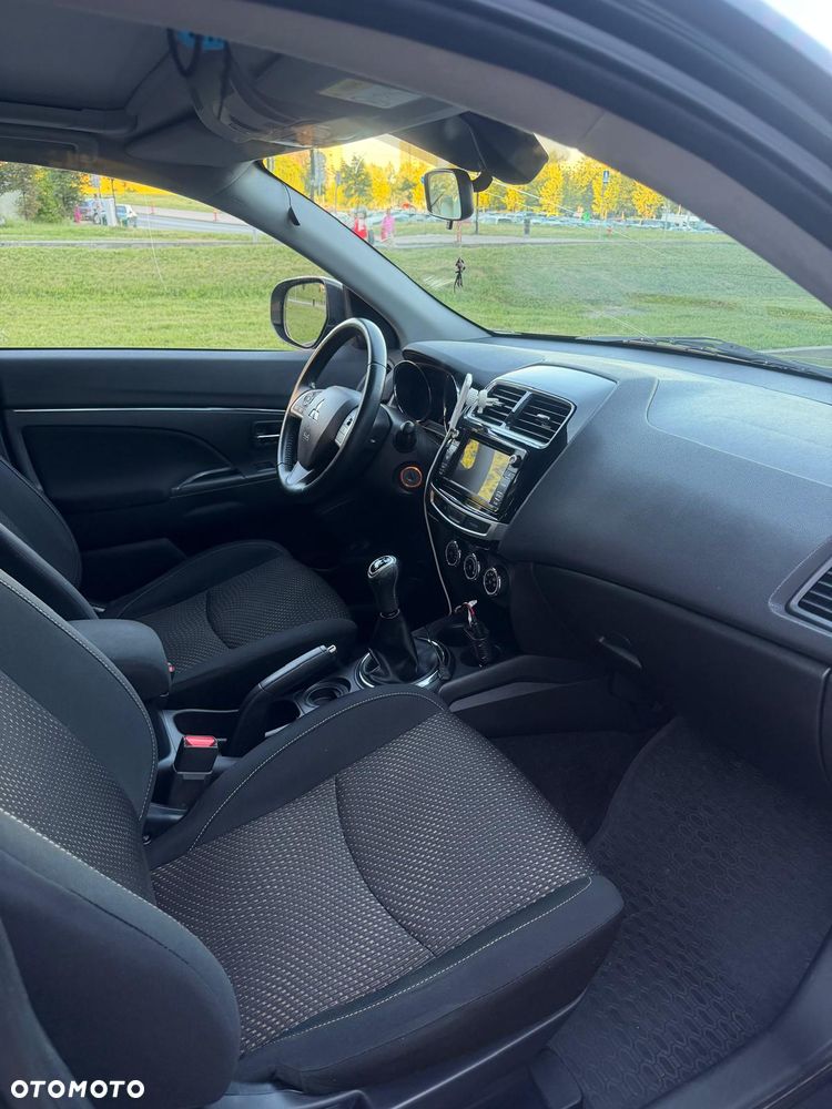 Mitsubishi ASX 1.6 Blue Sky Edition - 6