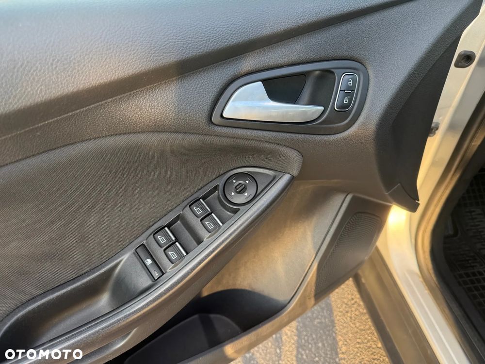 Ford Focus 2.0 TDCi Trend ASS - 9