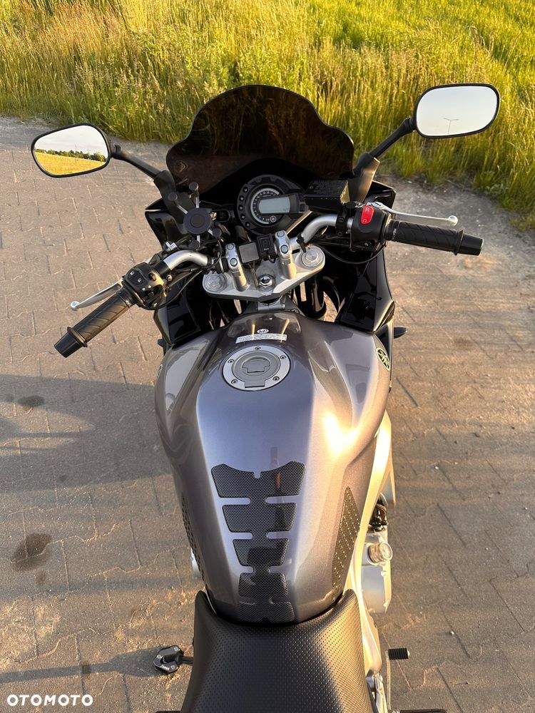 Yamaha FZ6 - 7