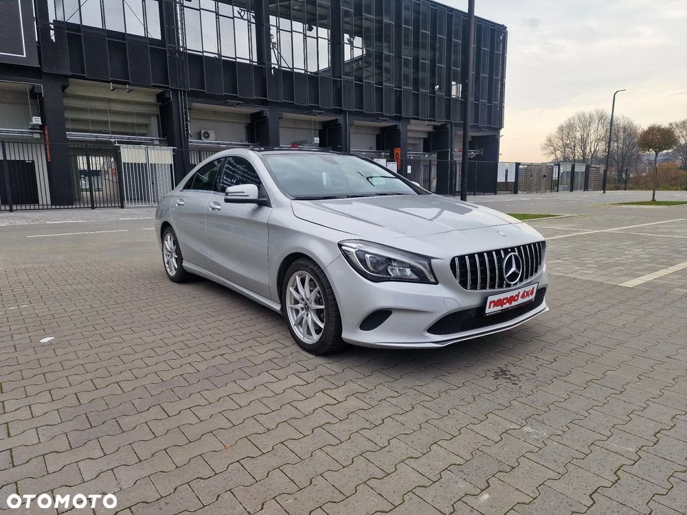 Mercedes-Benz CLA 250 4-Matic AMG Line - 2