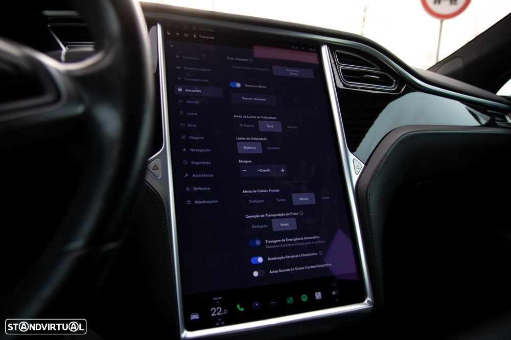 Tesla Model S 90D AWD - 24