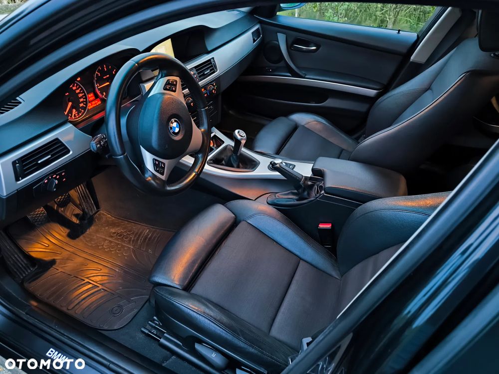 BMW Seria 3 320d - 7
