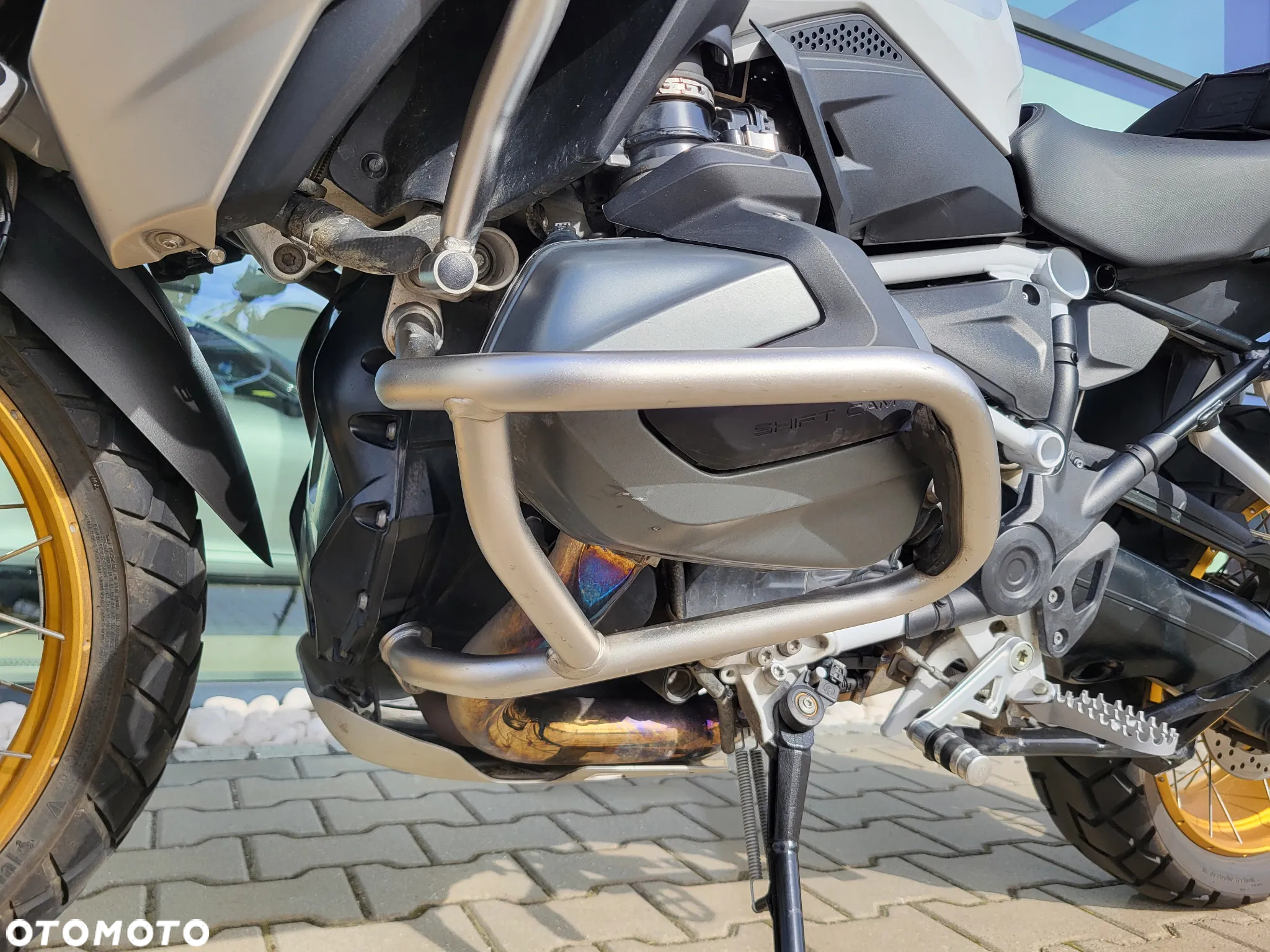 BMW R - 16