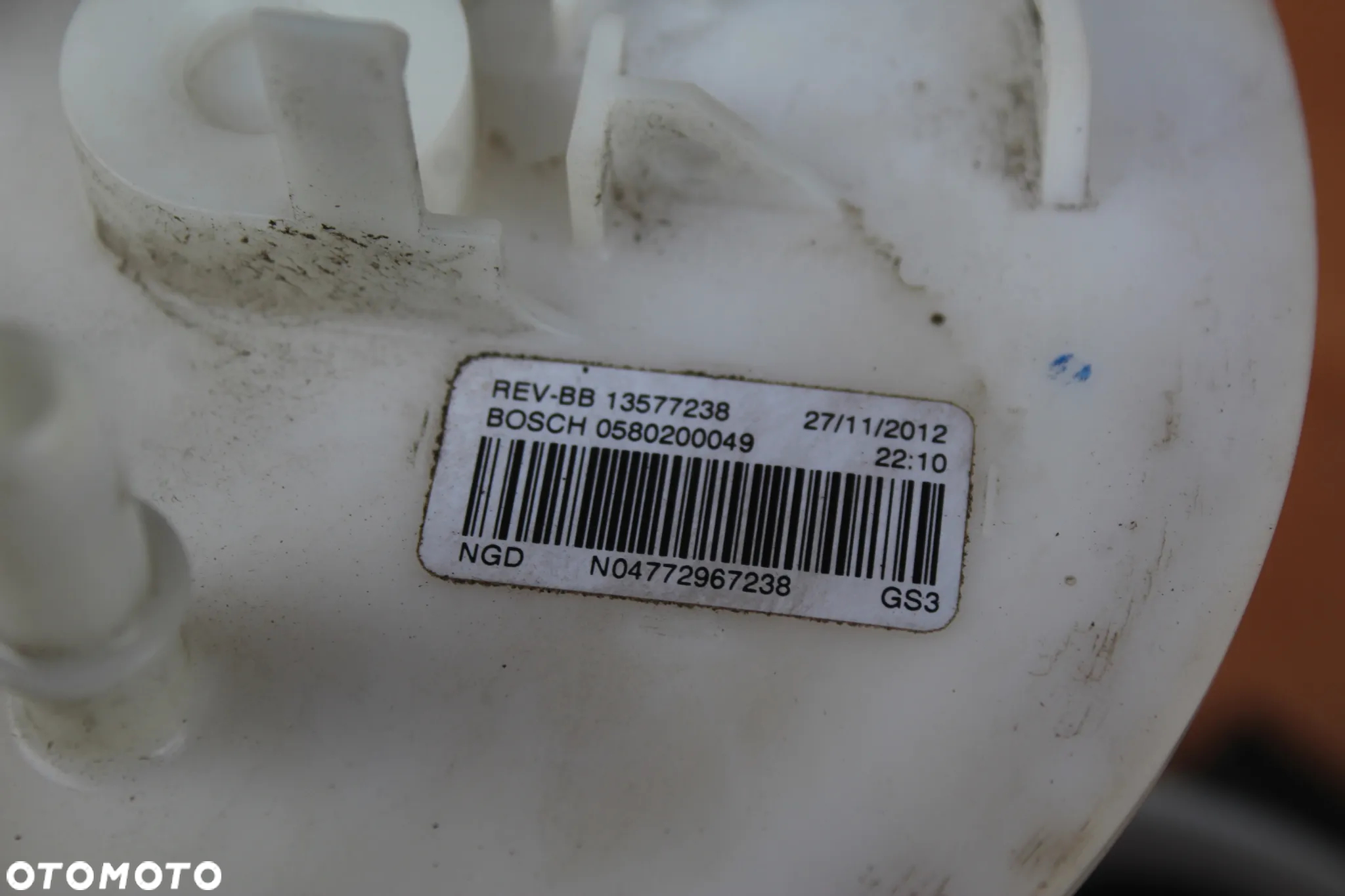POMPKA PALIWA KOSZYK PŁYWAK OPEL ASTRA J 1.4 TURBO / 1.6 TURBO 13577238 - 5
