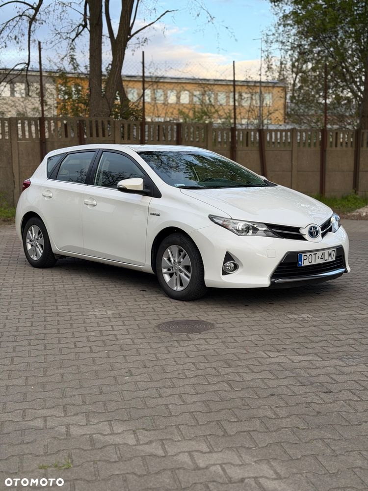 Toyota Auris - 1
