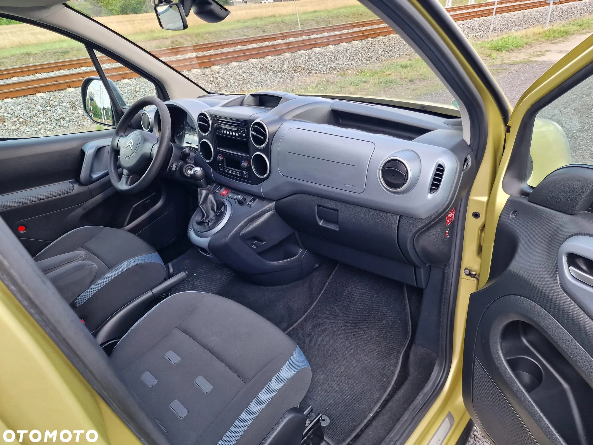 Citroën Berlingo 1.6 HDi 110 FAP XTR - 16