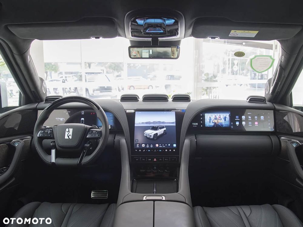 BYD Yangwang U8 - 14