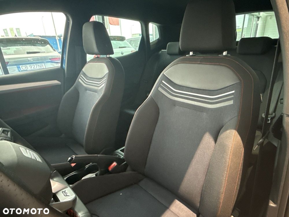 Seat Arona - 12