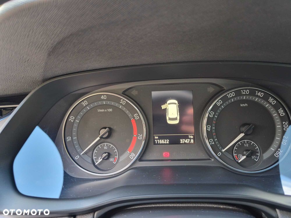 Skoda Octavia - 5