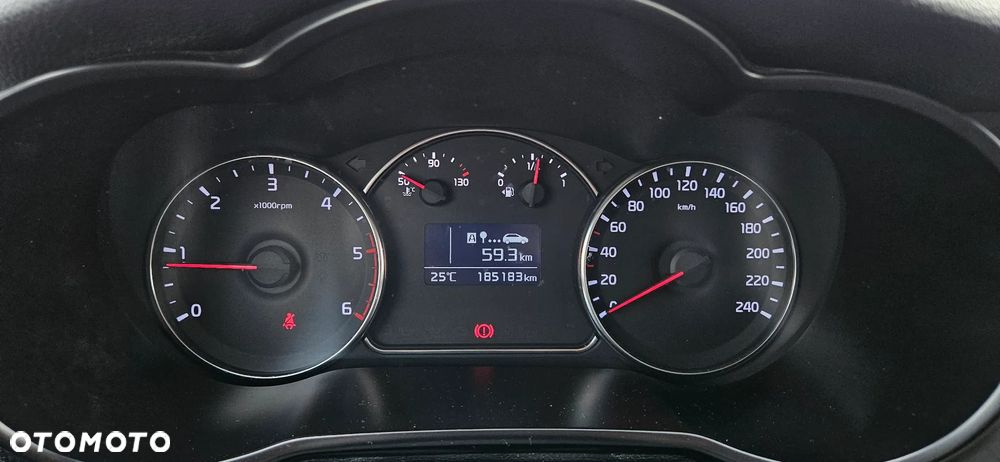 Kia Carens 1.7 CRDi Edition 7 - 12
