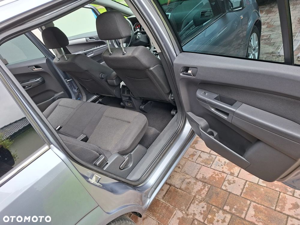 Opel Zafira 1.7 CDTI - 18