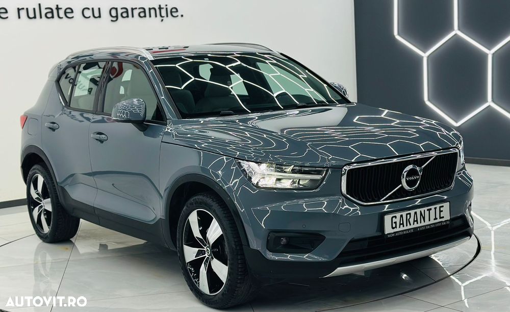 Volvo XC 40 D3 Momentum Pro - 2