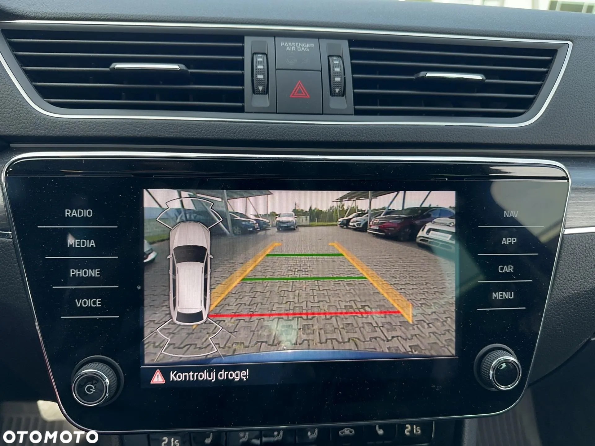 Skoda Superb 2.0 TSI Style DSG - 23