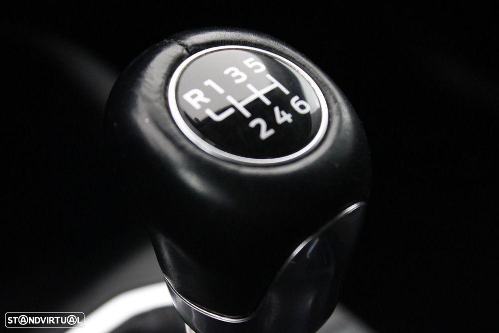 Ford Kuga 1.5 TDCi EcoBlue Titanium - 23