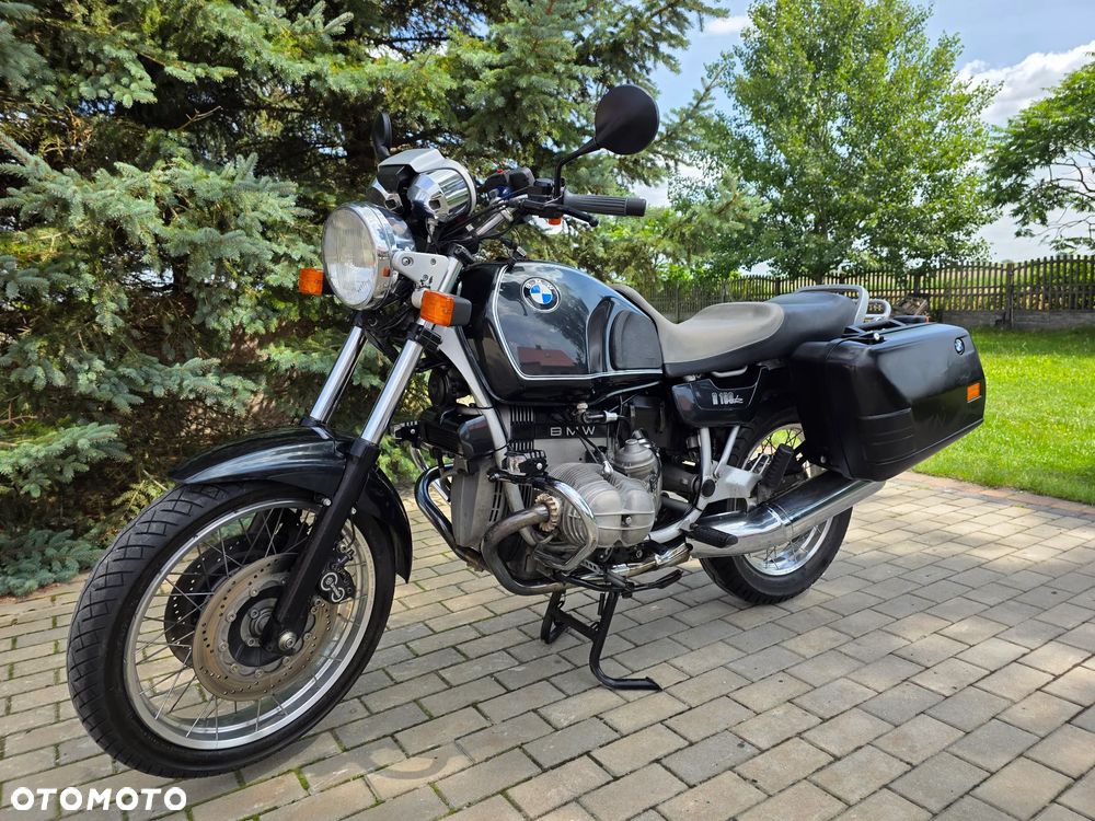 BMW R - 1