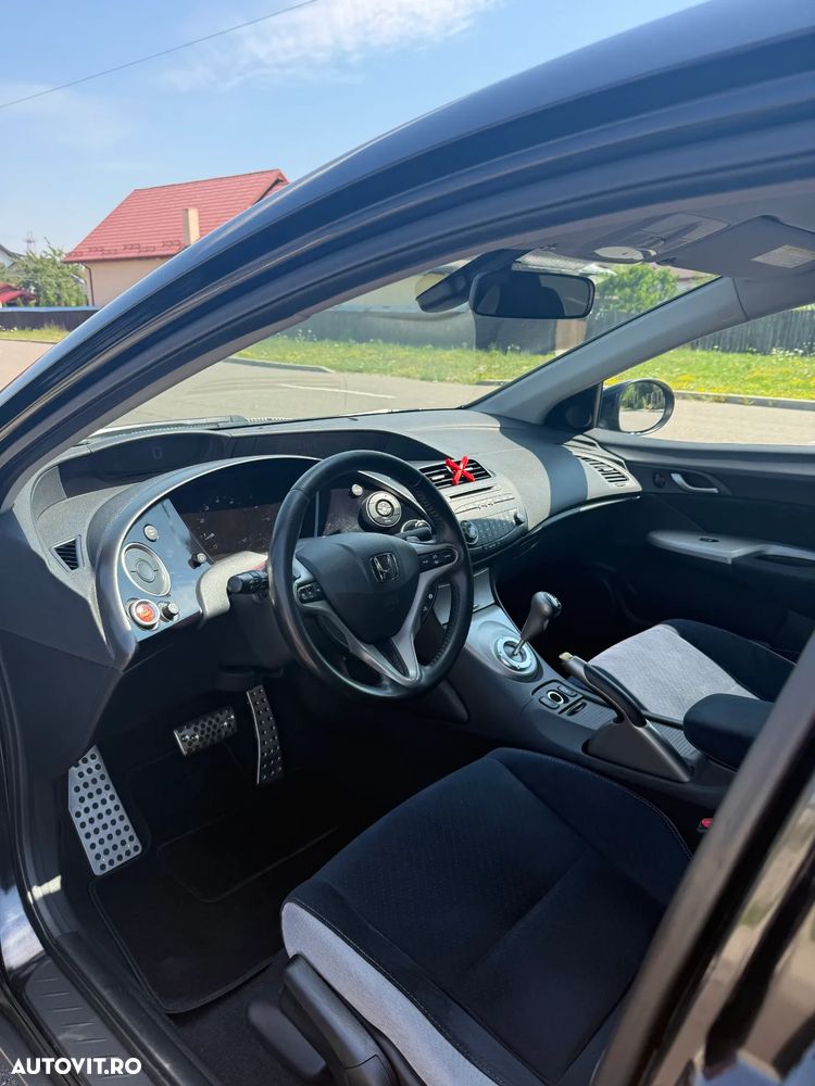 Honda Civic 1.8 Automatic Sport - 5