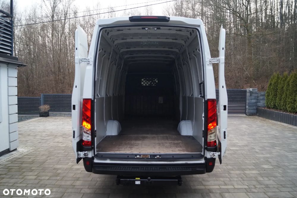Iveco Daily 35 - 20