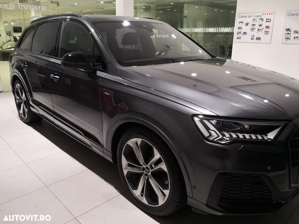 Audi Q7 - 8