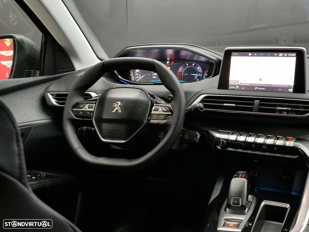 Peugeot 3008 1.6 BlueHDi Allure EAT6 J18 - 21