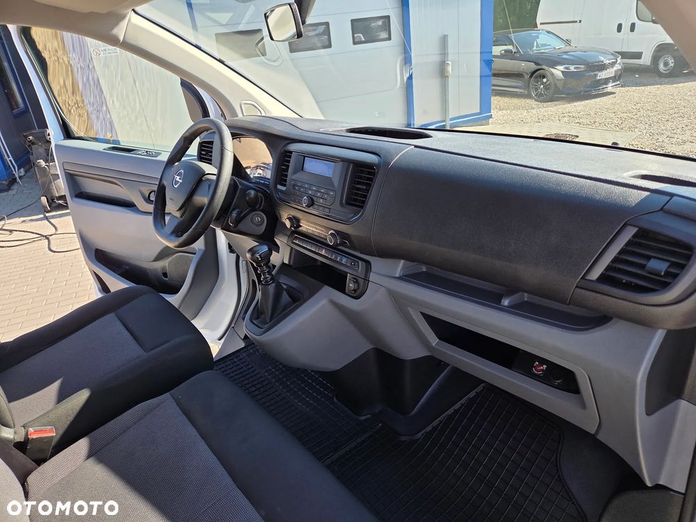 Opel Vivaro - 26