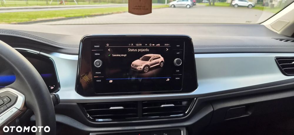 Volkswagen T-Roc - 17