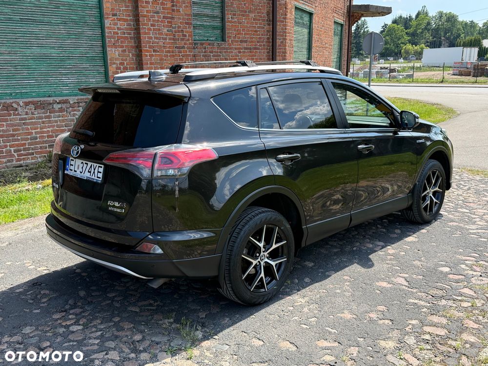 Toyota RAV4 Hybrid Style 4x2 - 6