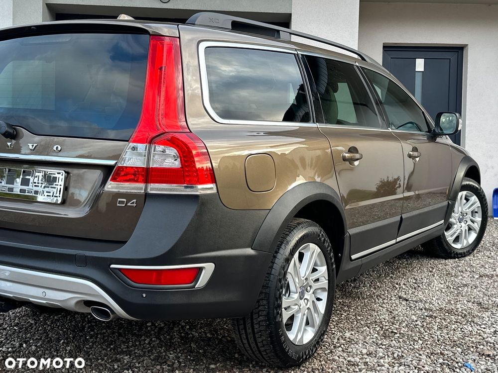 Volvo XC 70 - 18