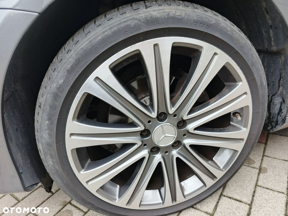 Mercedes-Benz Klasa E 220 d 9G-TRONIC - 36