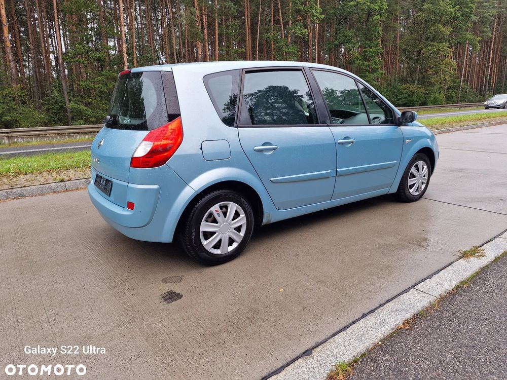 Renault Scenic 1.6 16V Emotion - 3