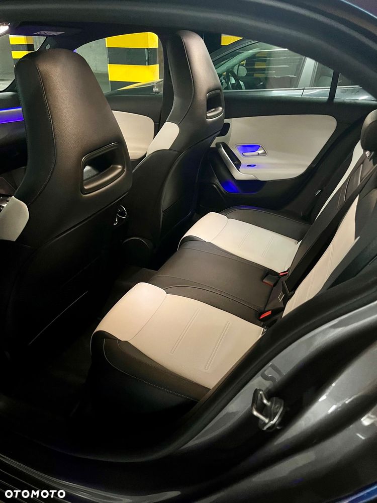 Mercedes-Benz Klasa A 250 e PHEV AMG Line 8G-DCT - 13
