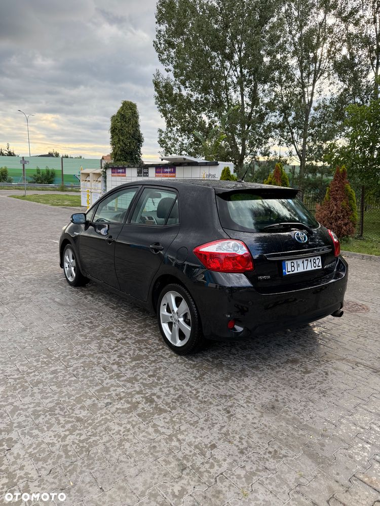 Toyota Auris 1.8 HSD Luna - 4