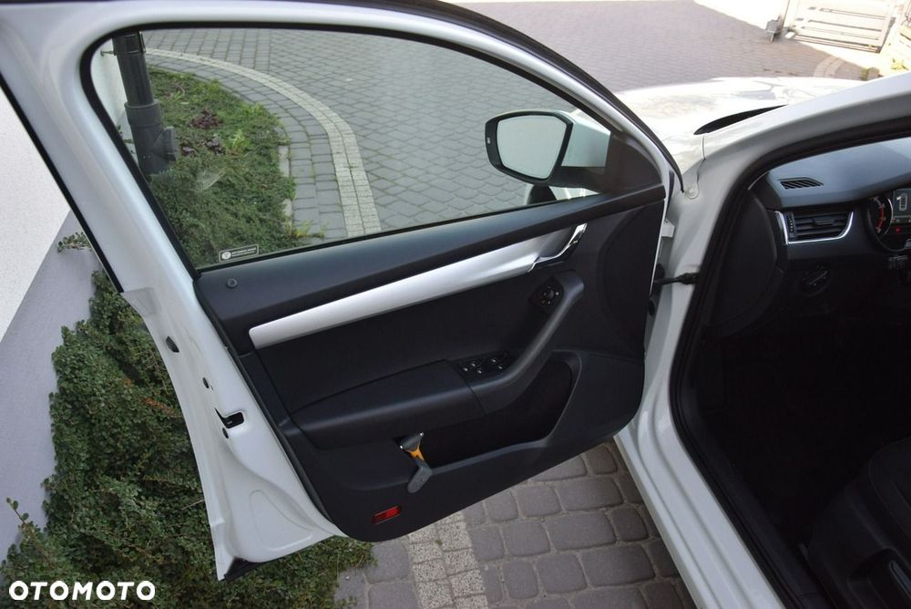 Skoda Octavia 1.0 TSI GPF Ambition - 17