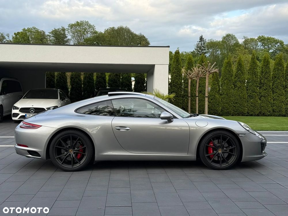 Porsche 911 Carrera S PDK - 9