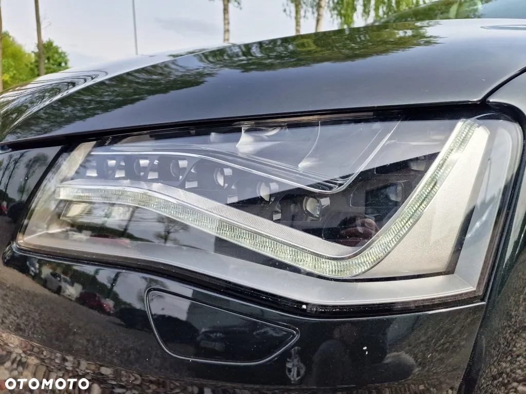 Audi A8 - 21