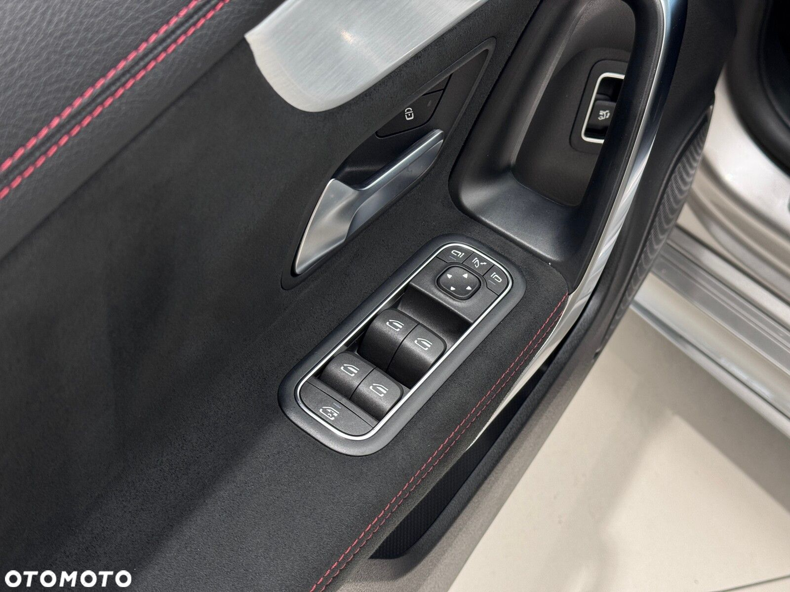 Mercedes-Benz CLA 200 d AMG Line 8G-DCT - 23