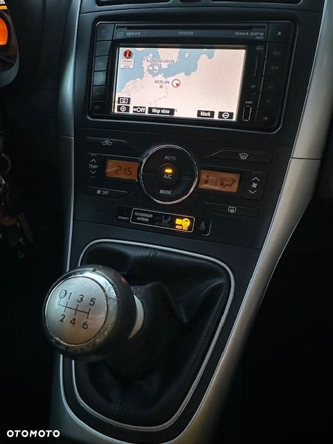 Toyota Auris 1.4 D-4D Edition - 29