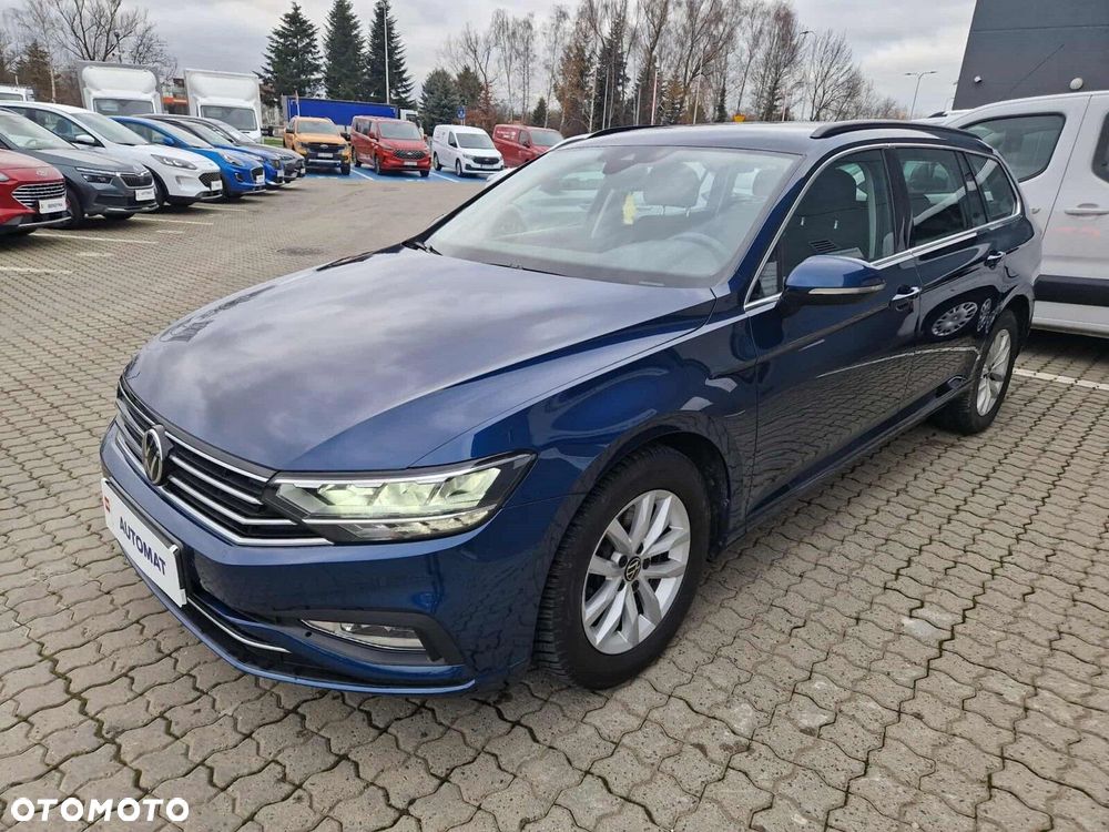 Volkswagen Passat Variant - 4