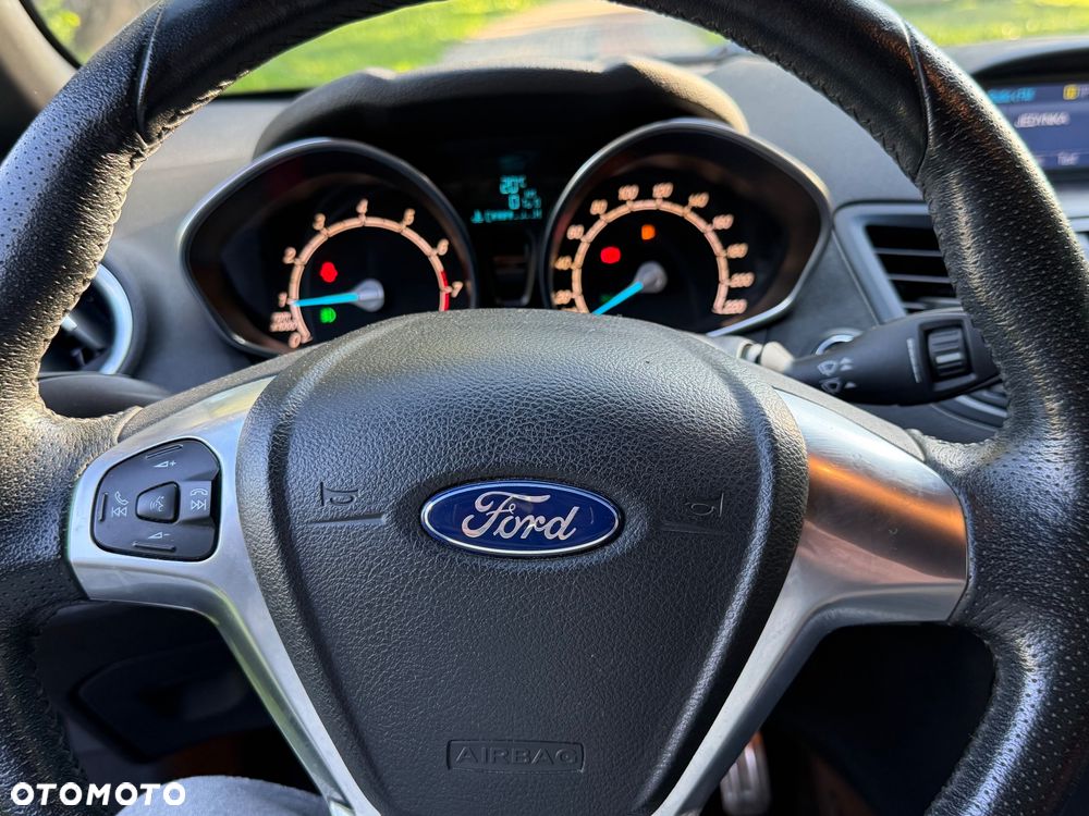 Ford Fiesta 1.0 EcoBoost STart-Stop ST-LINE - 18