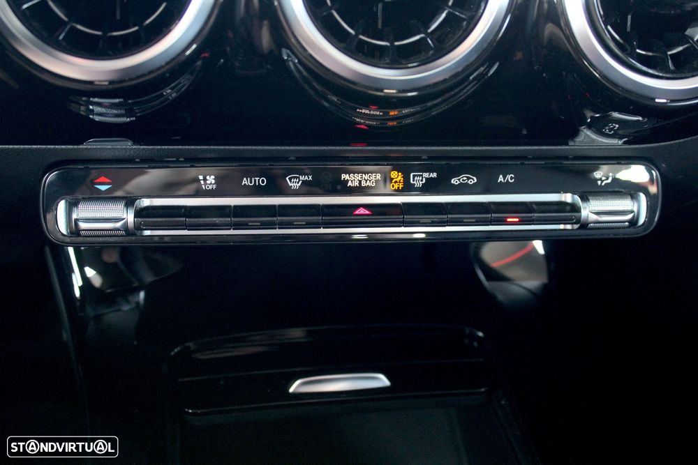 Mercedes-Benz CLA 180 d 7G-DCT Progressive - 18