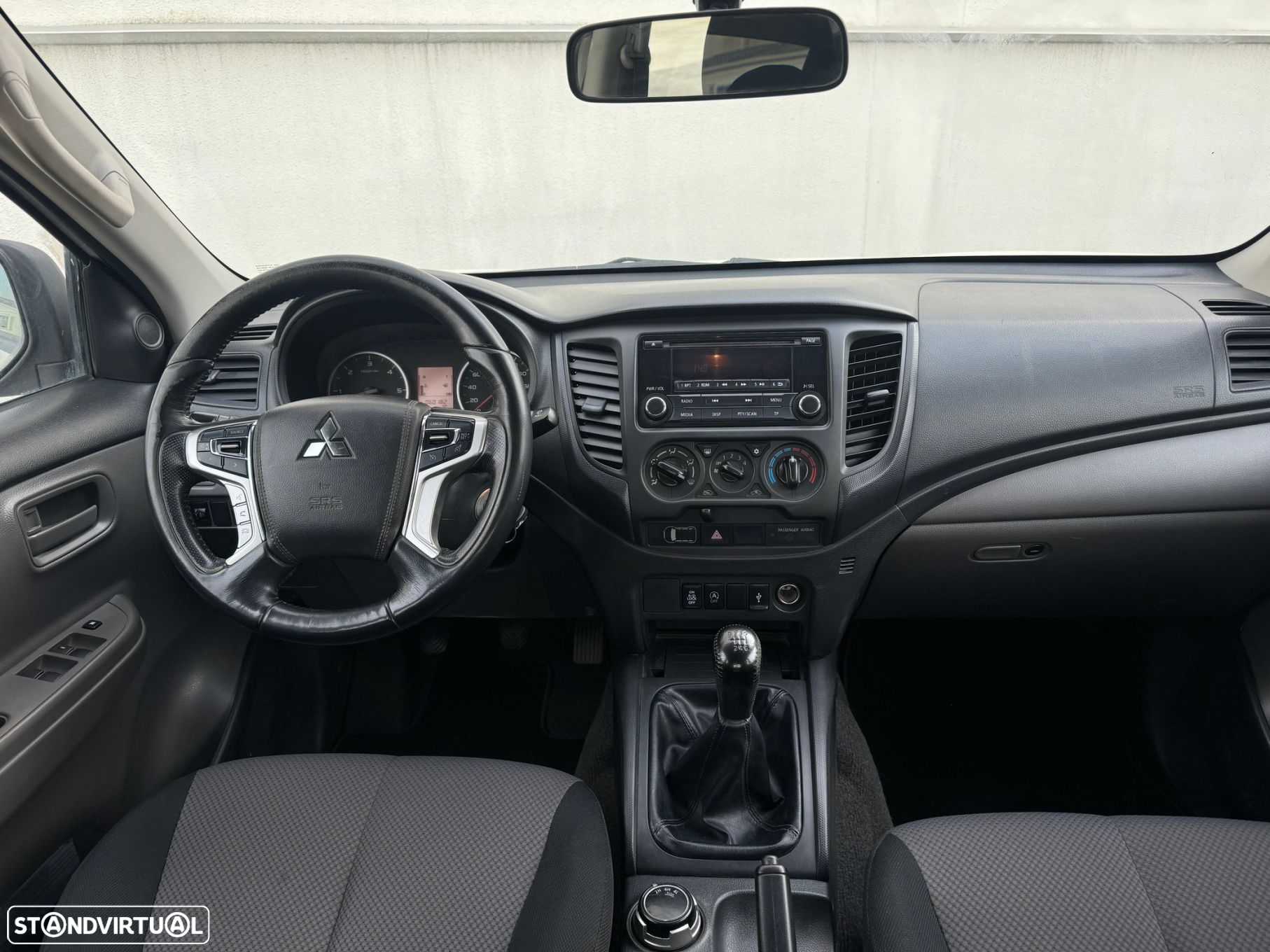 Mitsubishi L200 2.4 DI-D CD Campera 4WD - 12