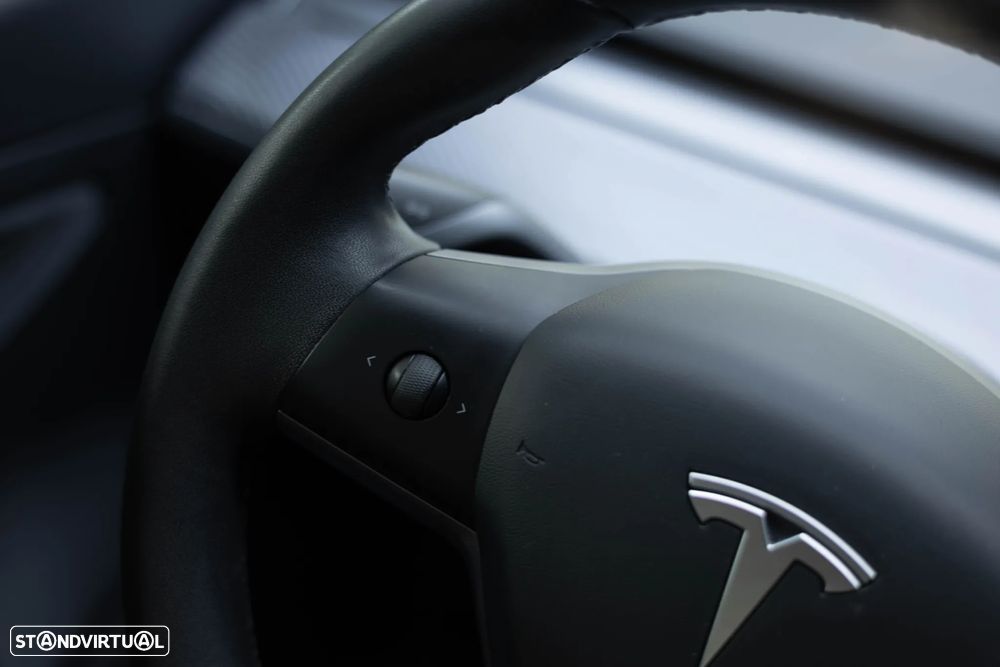 Tesla Model 3 Standard Range Plus RWD - 33