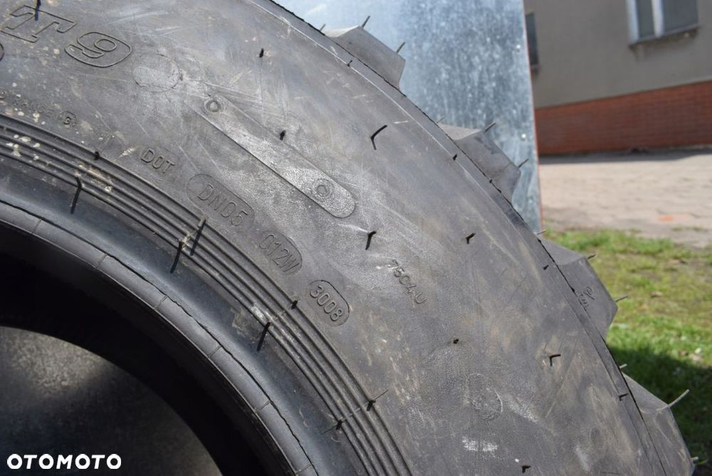 335/80 R20 Dunlop SP T9 pojedyncza - 4