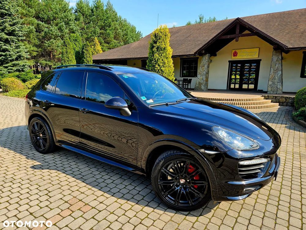 Porsche Cayenne - 12