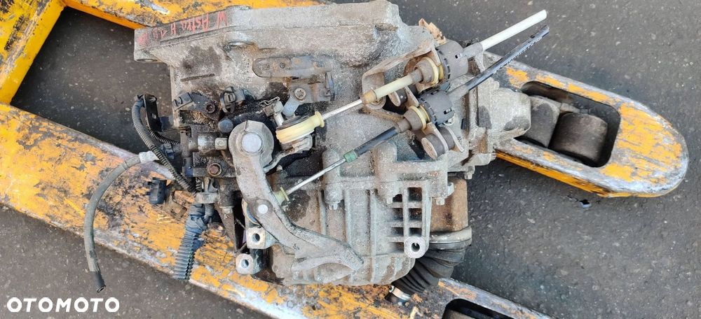 Opel ASTRA 3 H III 1.9 cdti z19DT Manualna skrzynia biegów - 4