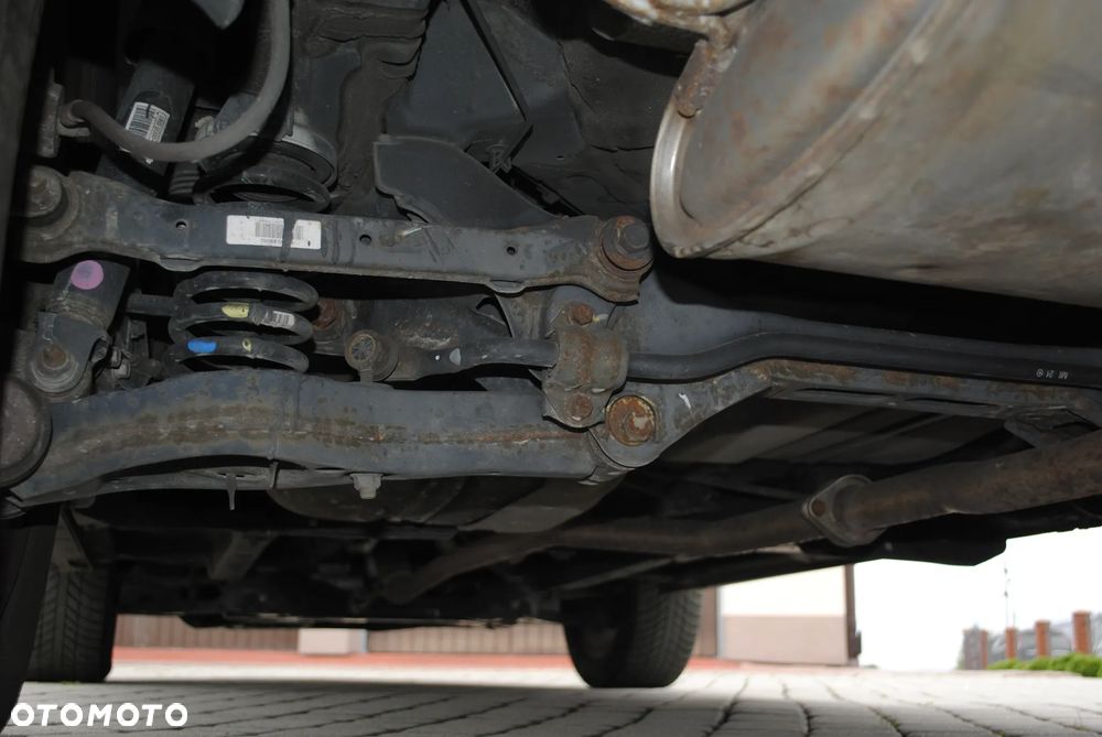 Kia Sportage 1.7 CRDI 2WD Attract - 11