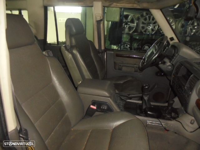 Carro MOT: 10P CXVEL: R380 5 LAND ROVER DISCOVERY 2 L318 FASE 2 2000 2.5TDS 4X4 140CV 5P CINZA DIESEL - 8